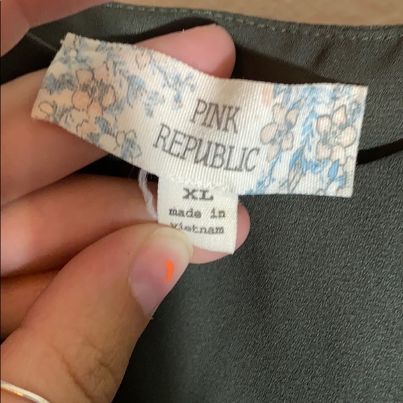 Pink Republic Tank Top - Picture 4 of 4